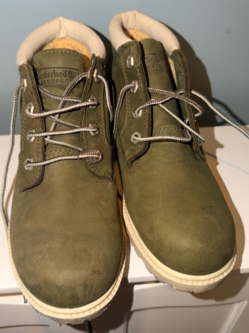 Timberland Men's Olive Green Chukka Boots with Cream Soles - Picture 2 of 3